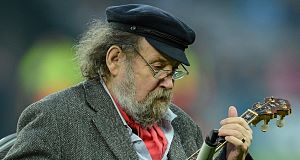 Barney McKenna
