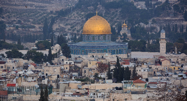 Pope Francis urges Trump to reconsider and maintain 'status quo' in Israel Pope Francis urges Trump to reconsider and maintain 'status quo' in Israel
