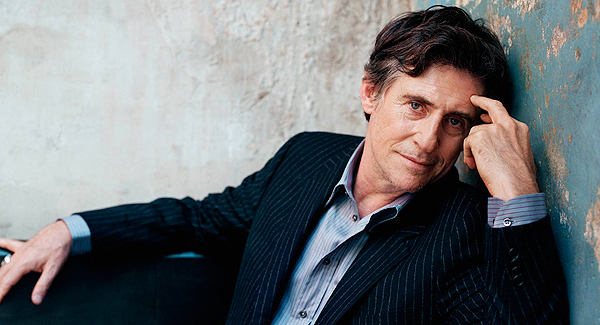Gabriel Byrne couple